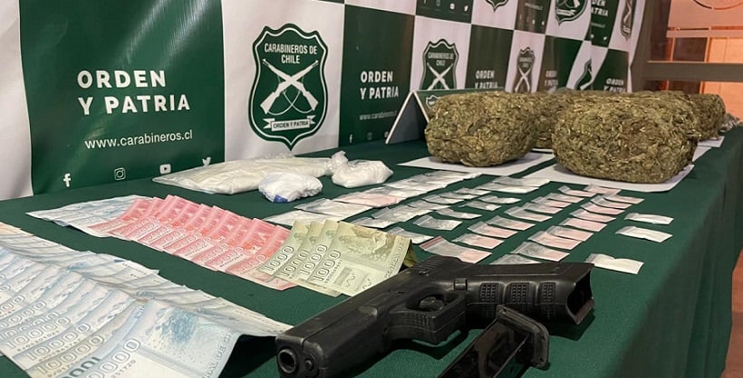 Siete detenidos y 6 domicilios allanados en operativo antidrogas en Arica Siete detenidos y 6 domicilios allanados en operativo antidrogas en Arica