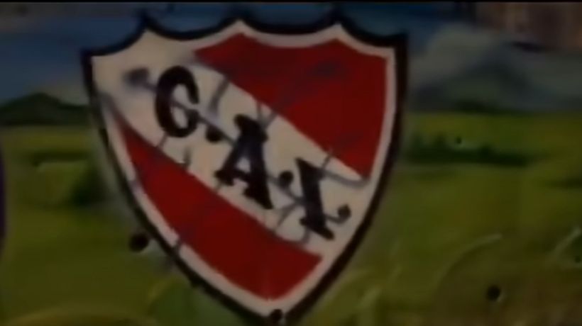 Desconocidos atacan sede del club Independente de Concepción en represalia por lo ocurrido en Argentina Desconocidos atacan sede del club Independente de Concepción en represalia por lo ocurrido en Argentina