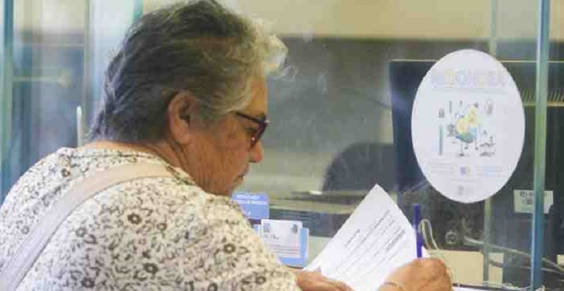 32.512 mujeres ya reciben PGU en la Región de Antofagasta: beneficio está en el debate de campaña presidencial 32.512 mujeres ya reciben PGU en la Región de Antofagasta: beneficio está en el debate de campaña presidencial