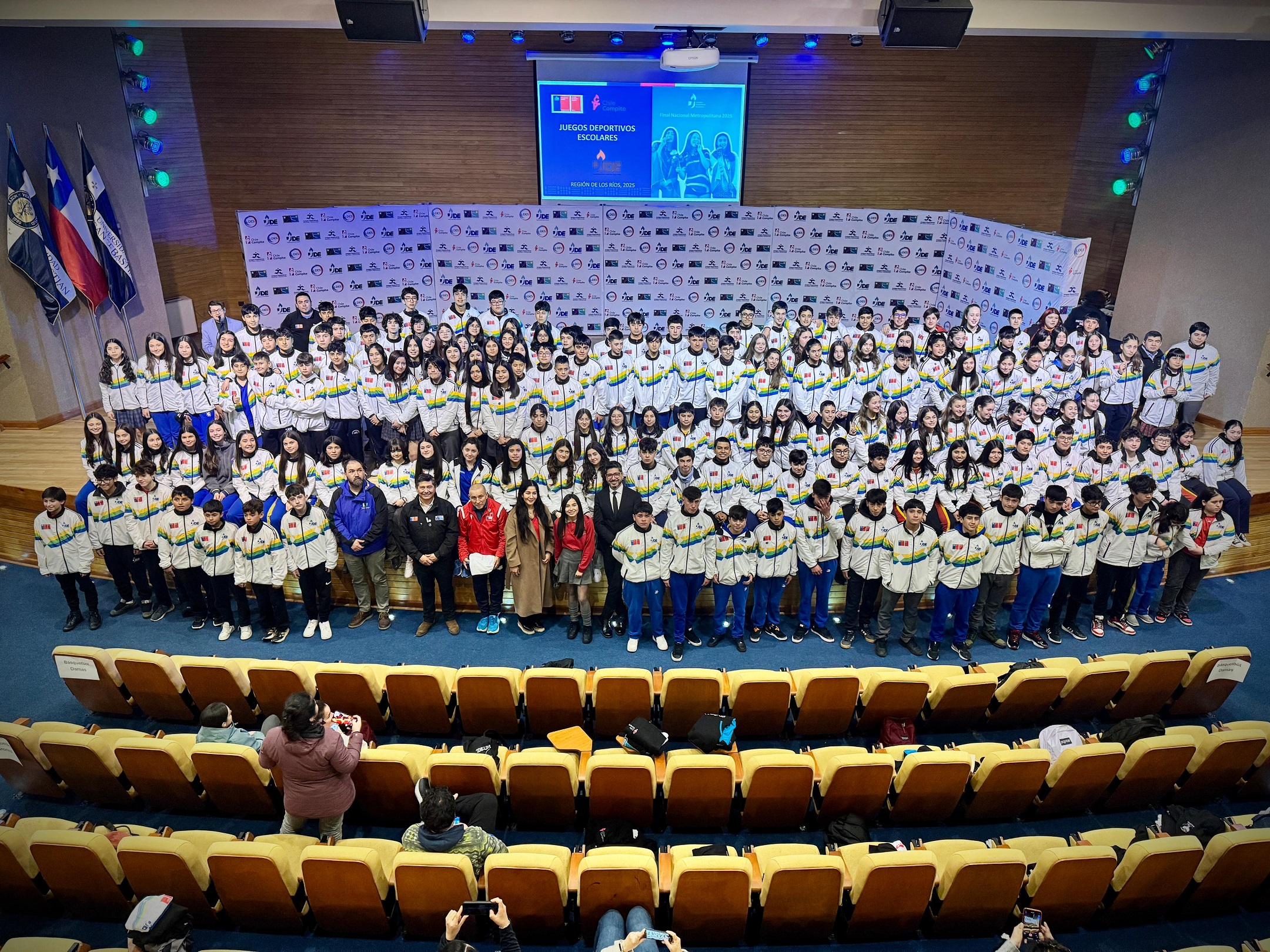 166 deportistas representarán a la Región de Los Ríos en los JDE 2025 166 deportistas representarán a la Región de Los Ríos en los JDE 2025