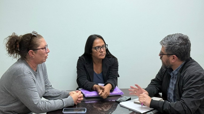 Diputado Araya anuncia acciones legales contra constructora Pacal por retrasos en viviendas sociales en Antofagasta Diputado Araya anuncia acciones legales contra constructora Pacal por retrasos en viviendas sociales en Antofagasta