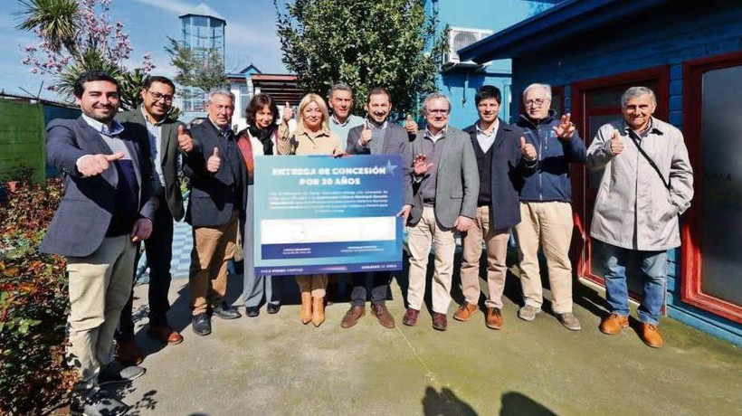 Chillán: Casa de poeta Gonzalo Rojas recibe por 30 años concesión del inmueble Chillán: Casa de poeta Gonzalo Rojas recibe por 30 años concesión del inmueble