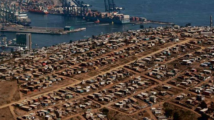 Ministro Montes pidió a dueños del terreno de la megatoma “ser más flexibles” con el precio