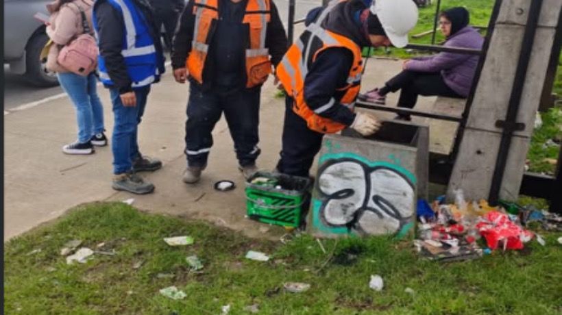 Realizan mejoras en paraderos de Alerce Norte Realizan mejoras en paraderos de Alerce Norte