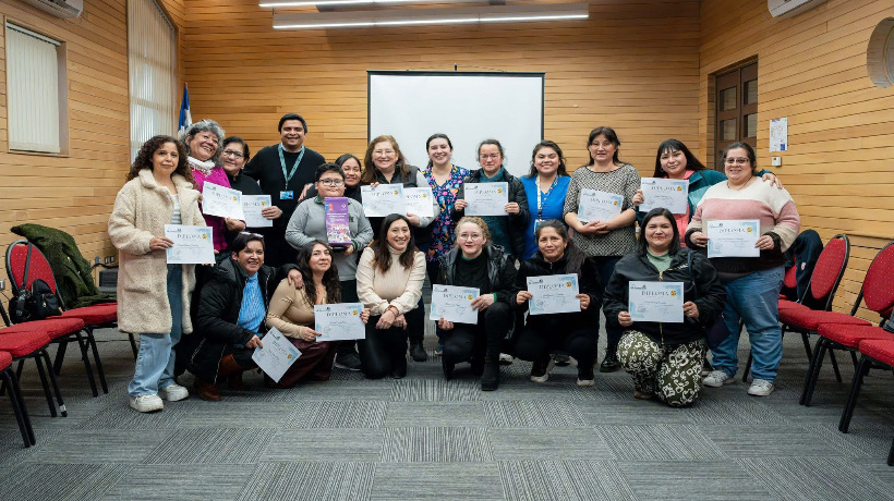 Vecinas de Llanquihue se capacitan en primeros auxilios Vecinas de Llanquihue se capacitan en primeros auxilios