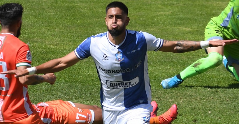 Goleador Tobías Figueroa es dura baja del CDA para enfrentar a San Marcos de Arica Goleador Tobías Figueroa es dura baja del CDA para enfrentar a San Marcos de Arica