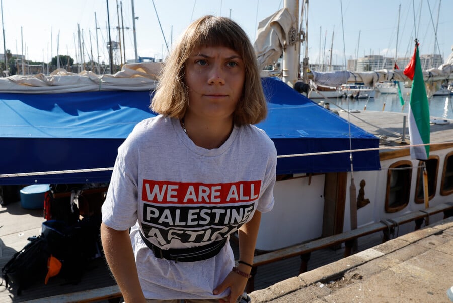 La Flotilla de Greta Thunberg parte de Barcelona a Gaza con una veintena de barcos La Flotilla de Greta Thunberg parte de Barcelona a Gaza con una veintena de barcos