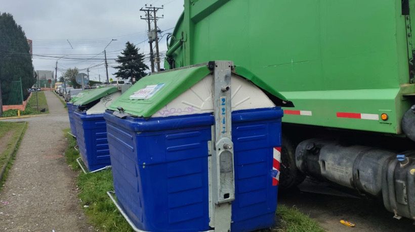Puerto Montt refuerza la limpieza de contenedores tras incidentes de residuos esparcidos Puerto Montt refuerza la limpieza de contenedores tras incidentes de residuos esparcidos