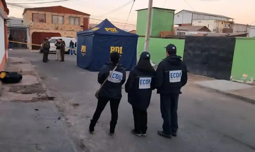 Homicidio: joven fue atacado con arma de fuego y falleció en esquina del sector norte de Antofagasta Homicidio: joven fue atacado con arma de fuego y falleció en esquina del sector norte de Antofagasta