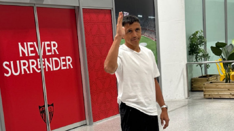 Tocopillano Alexis Sánchez llegó a Sevilla para firmar por su nuevo club a los 37 años Tocopillano Alexis Sánchez llegó a Sevilla para firmar por su nuevo club a los 37 años