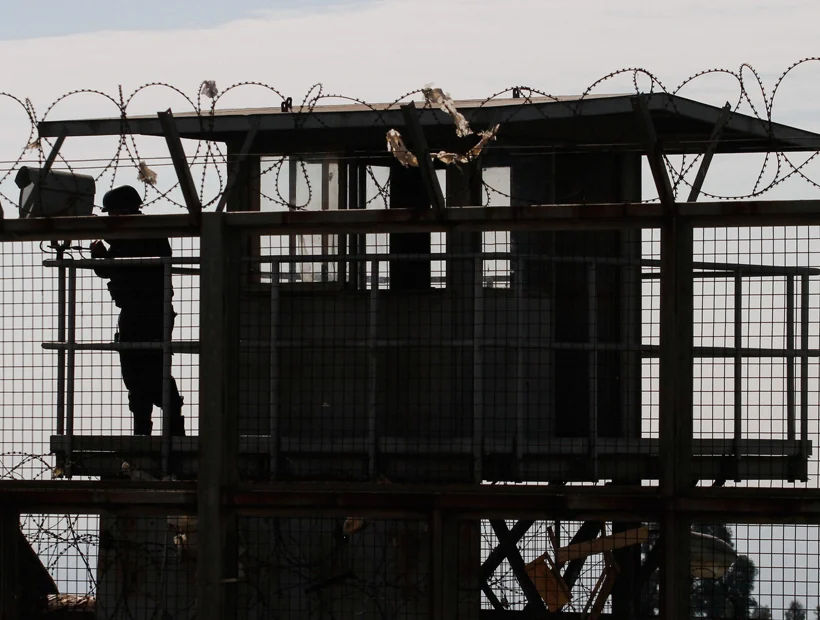 Cinco reos intentaron fugarse desde la cárcel de Puente Alto Cinco reos intentaron fugarse desde la cárcel de Puente Alto