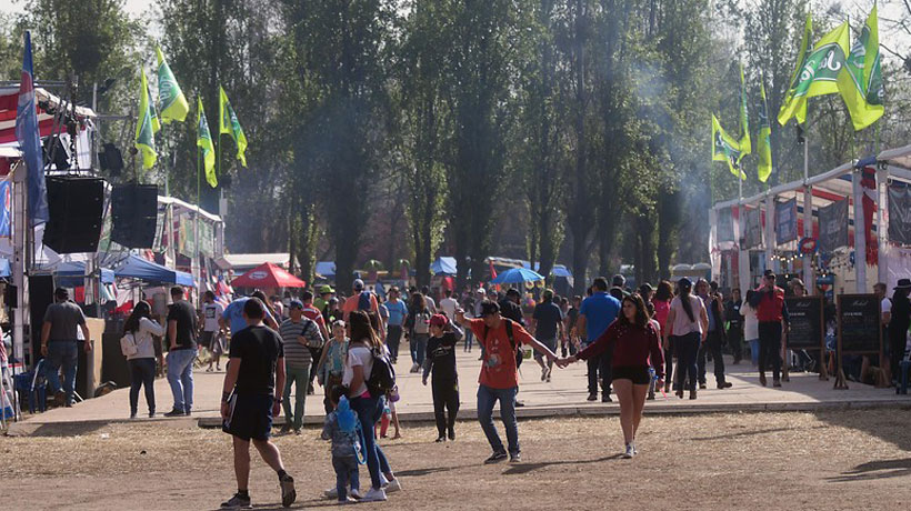 Gobierno dijo que no ha recibido petición formal para patrocinar proyecto que declara feriado el 17 Gobierno dijo que no ha recibido petición formal para patrocinar proyecto que declara feriado el 17