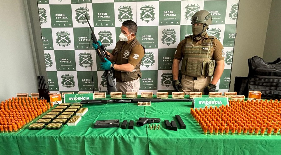Cayeron autores del homicidio de ciudadano boliviano en Arica: tenían arsenal de armas y municiones