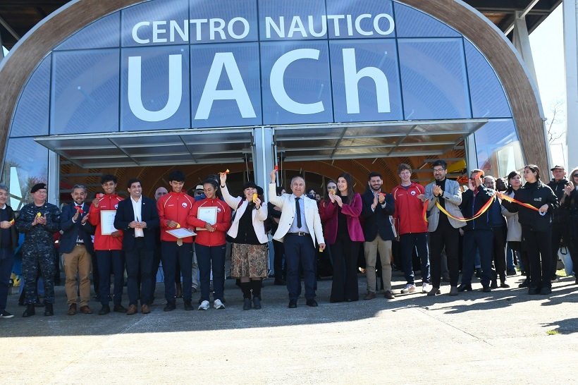 UACh inauguró Centro Náutico en Campus Isla Teja
