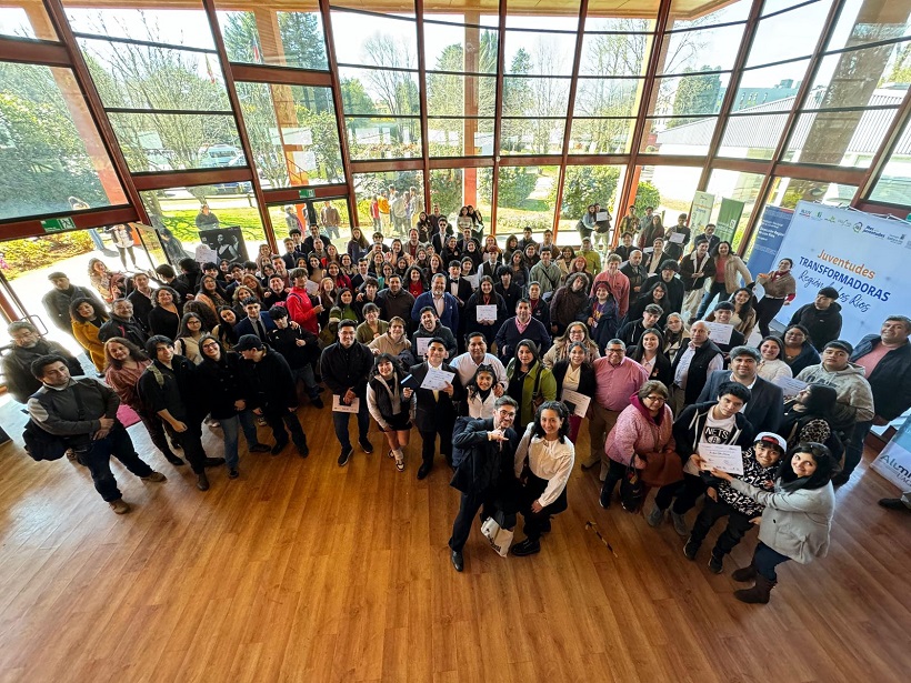 Los Ríos: Injuv premió a juventudes transformadoras Los Ríos: Injuv premió a juventudes transformadoras