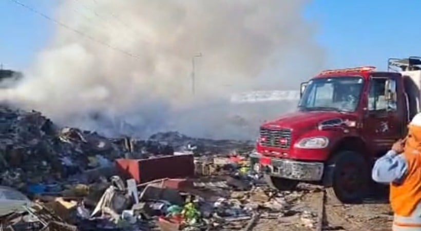 Quema de basura obliga a suspender clases en tres establecimientos de Antofagasta Quema de basura obliga a suspender clases en tres establecimientos de Antofagasta