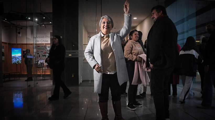 Comando de Jara dijo que debate será la oportunidad de "sacarle la careta" a Kast Comando de Jara dijo que debate será la oportunidad de "sacarle la careta" a Kast