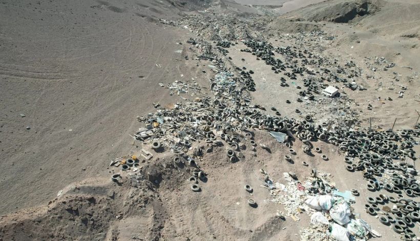 Tribunal Ambiental confirma daño ambiental en Alto Hospicio y ordena plan de reparación al Estado Tribunal Ambiental confirma daño ambiental en Alto Hospicio y ordena plan de reparación al Estado