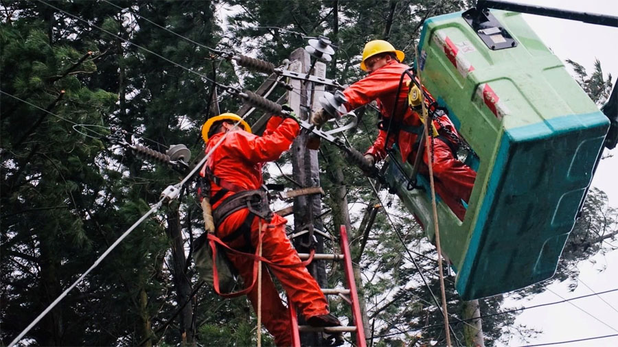 CGE activa plan de acción preventivo ante sistema frontal que afecta a la región de La Araucanía CGE activa plan de acción preventivo ante sistema frontal que afecta a la región de La Araucanía