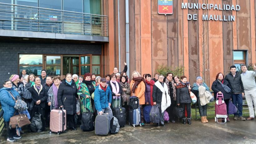 Personas mayores de Maullín realizaron viaje turístico a la provincia de Osorno Personas mayores de Maullín realizaron viaje turístico a la provincia de Osorno