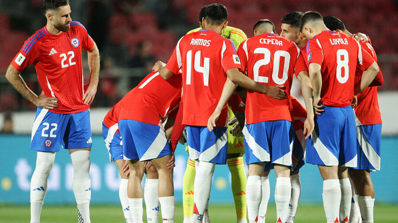 Chile empató sin goles con Uruguay y terminó último en el cierre de la eliminatoria