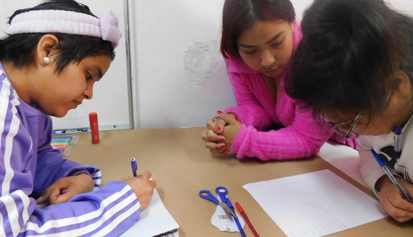 Unap impulsa taller literario para la reinserción de mujeres privadas de libertad