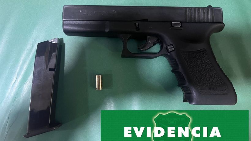 Detienen a hombre que agredió con un arma a portero de local nocturno en el centro de Iquique