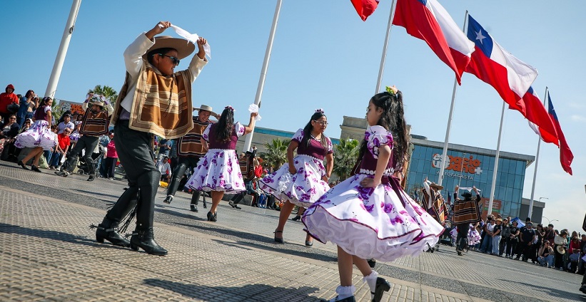 “Pañuelos al viento” : homenaje a folclorista Eliseo Gárate en Fiestas Patrias