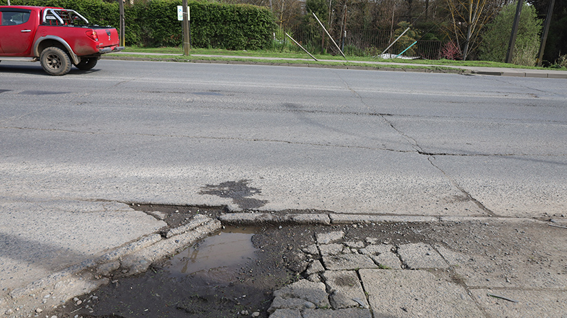 Avenida Julio Buschmann de Osorno lleva 16 años esperando su mejoramiento