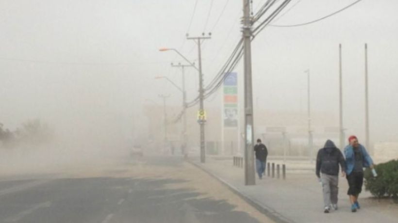 Alertan vientos de 60 a 80 km/h en la Región de Antofagasta