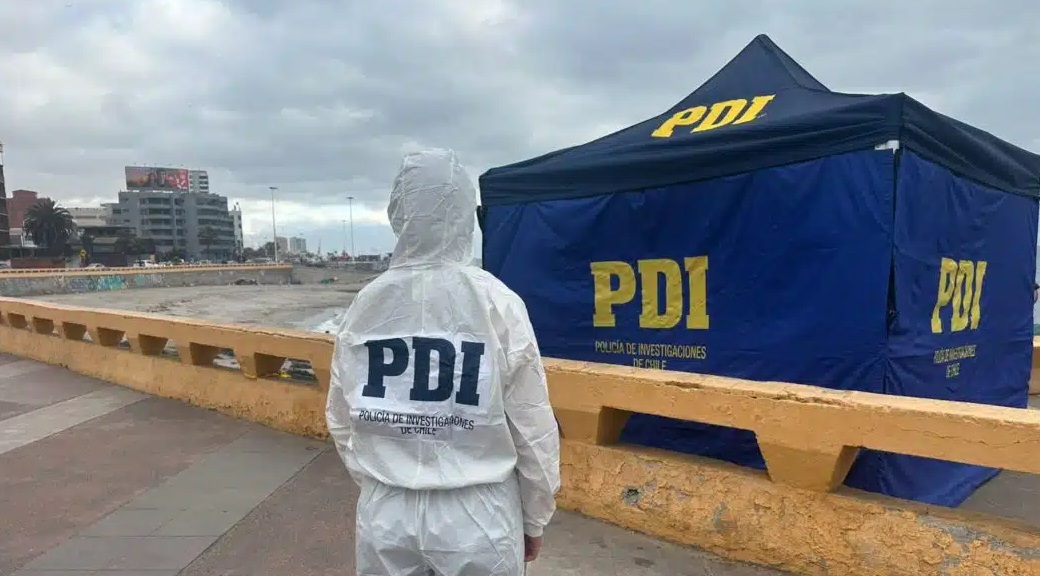 Encuentran cadáver en sector costero de Antofagasta: PDI inicia primeras pesquisas Encuentran cadáver en sector costero de Antofagasta: PDI inicia primeras pesquisas