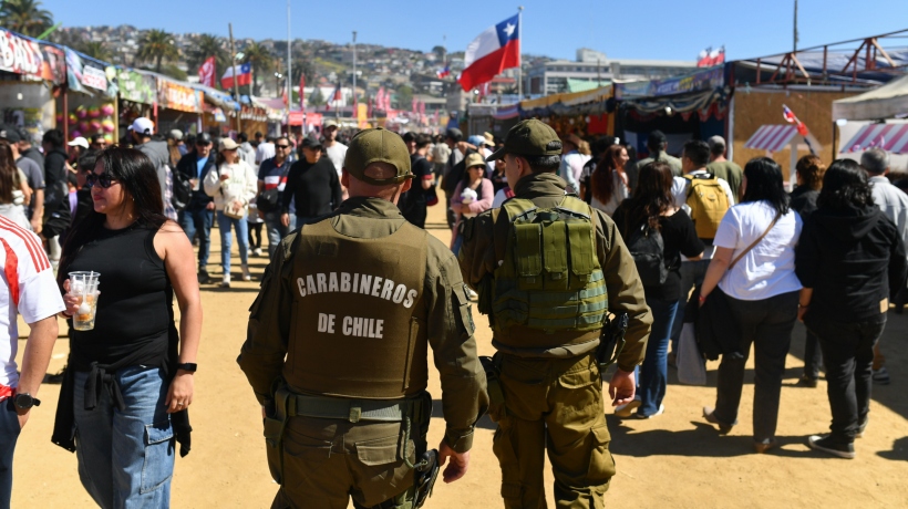 Más de 40 personas detenidas en las fondas en Valparaíso y Viña del Mar