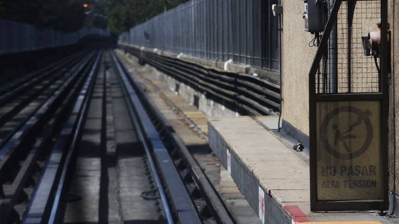 Apuñalan a hombre dentro de la estación de Metro Franklin