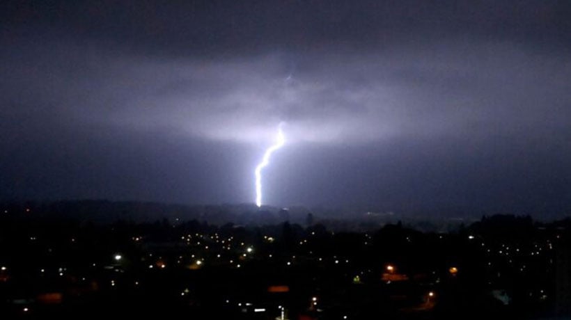 Anuncian probables tormentas eléctricas para este viernes en la Región de Valparaíso
