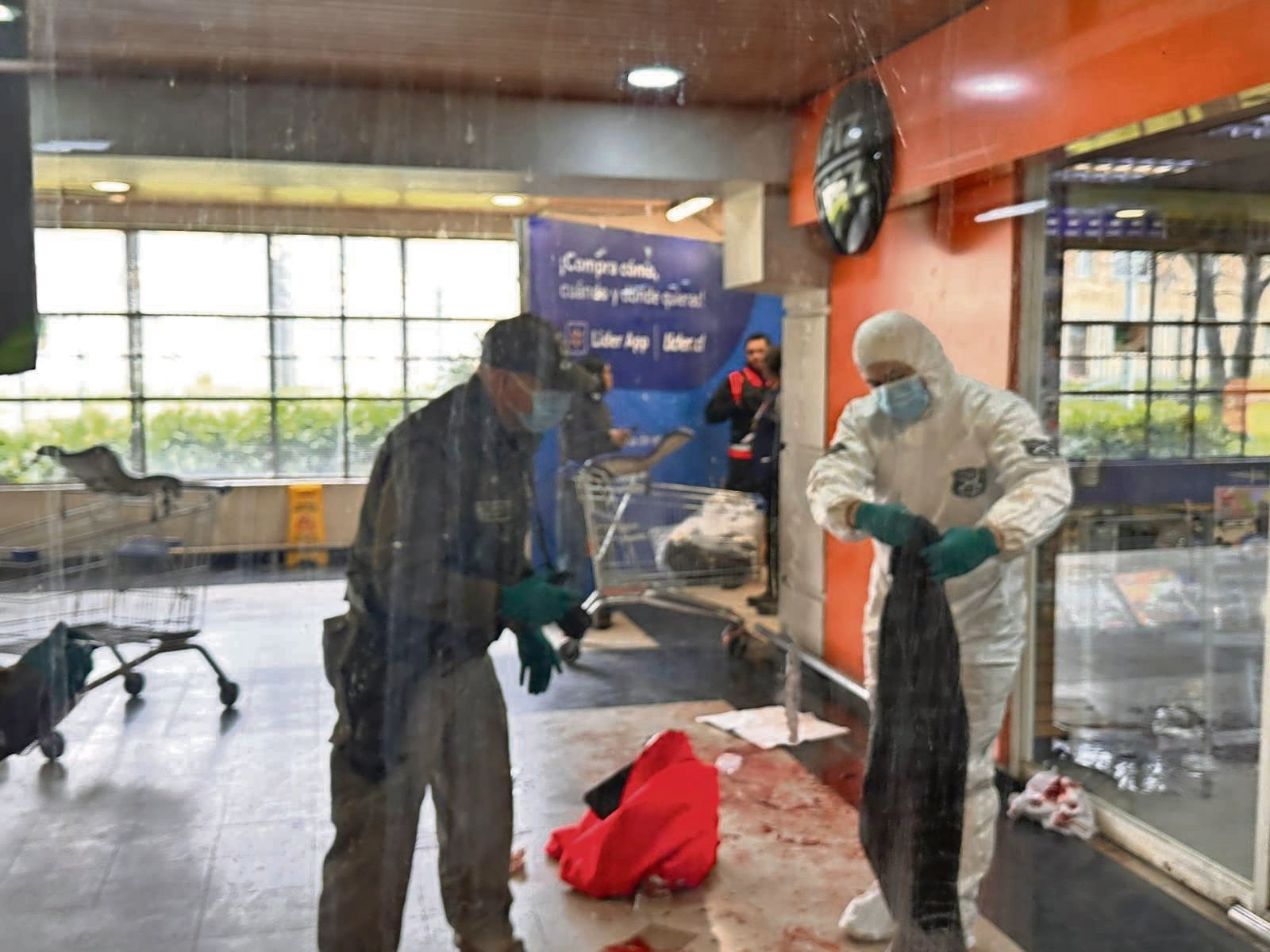 Guardias agredidos en supermercado se encuentran fuera de riesgo vital