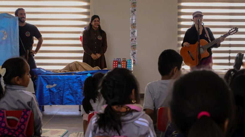 “Encuentros Itinerantes de Tarapacá” partió su primera edición con obra sobre el Cerro Dragón en Huara