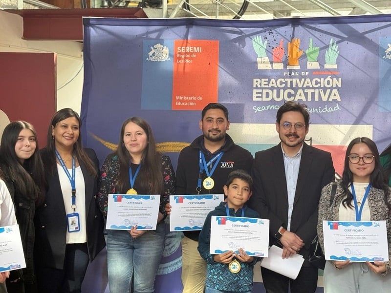 Los Ríos: Junji premió excelencia académica a través del Servicio de Bienestar
