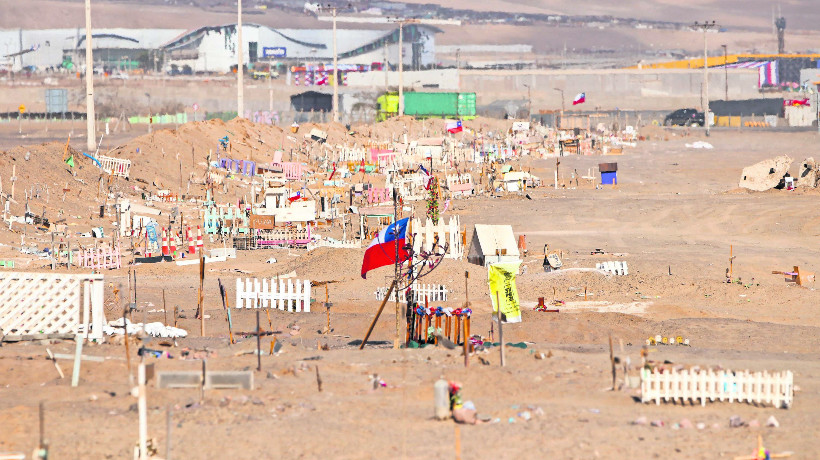 Antofagasta enfrenta expansión de cementerio clandestino de mascotas: alcanza casi 5 km de extensión