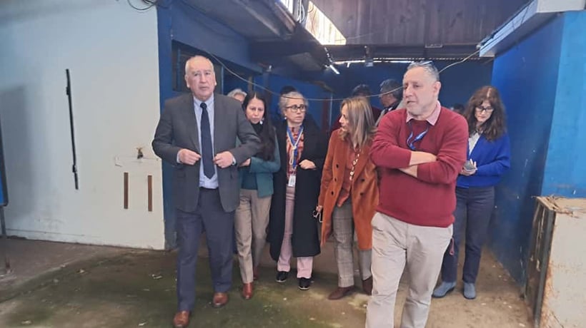 Autoridades visitan ex cuartel PDI para implementar Centro de Diálisis Municipal en Osorno