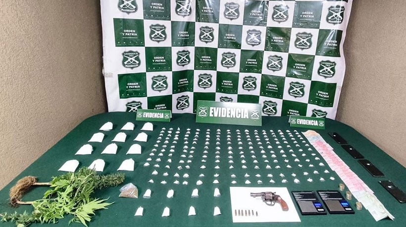 Carabineros detiene a tres personas por tráfico de drogas en Villa Alemana: se incautó un arma