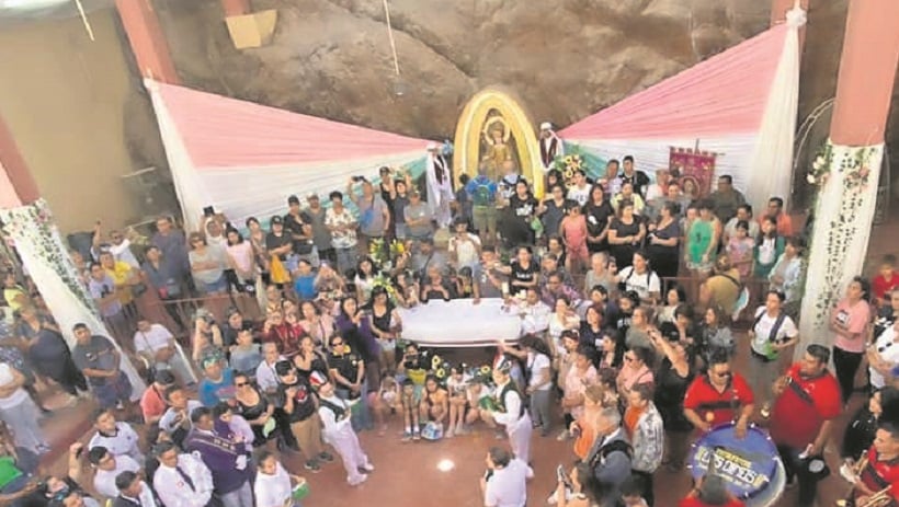 Ariqueños preparan inicio de tradicional Fiesta de Las Peñas en Livílcar Ariqueños preparan inicio de tradicional Fiesta de Las Peñas en Livílcar