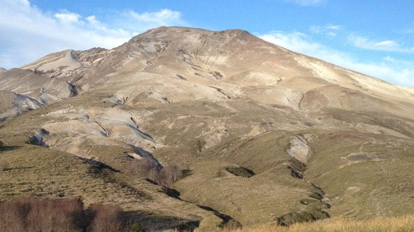 Monitorean alerta temprana preventiva en el Puyehue-Cordón Caulle por sismicidad registrada