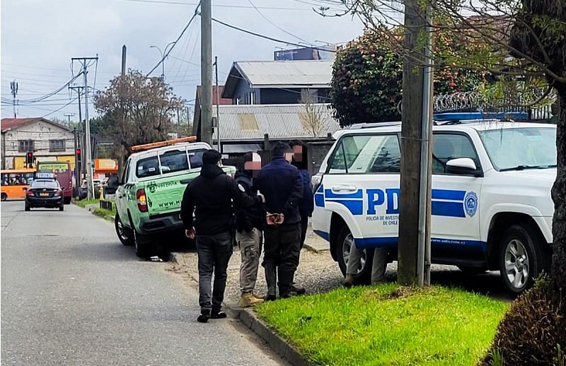 Valdivia: simulaban ser trabajadores de telecomunicaciones para robar cables subterráneos