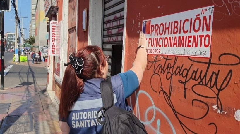Ya van dos en esta semana: Nueva prohibición de funcionamiento a farmacia sin químico farmacéutico en Antofagasta