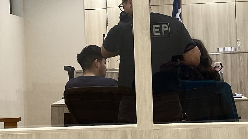 Joven cortó el cuerpo de su pareja con un vidrio y la golpeó con una hebilla en Rahue Alto