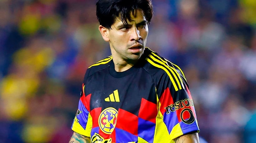 El iquiqueño Víctor Dávila vio minutos en la goleada del América por 3-0 sobre el Santos Laguna