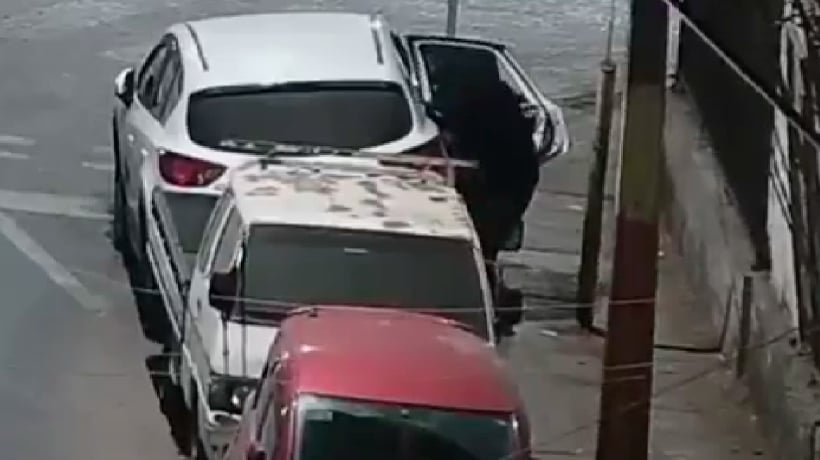 [VIDEO] Carabineros detuvo a un sujeto por el delito de robo de vehículo en Iquique