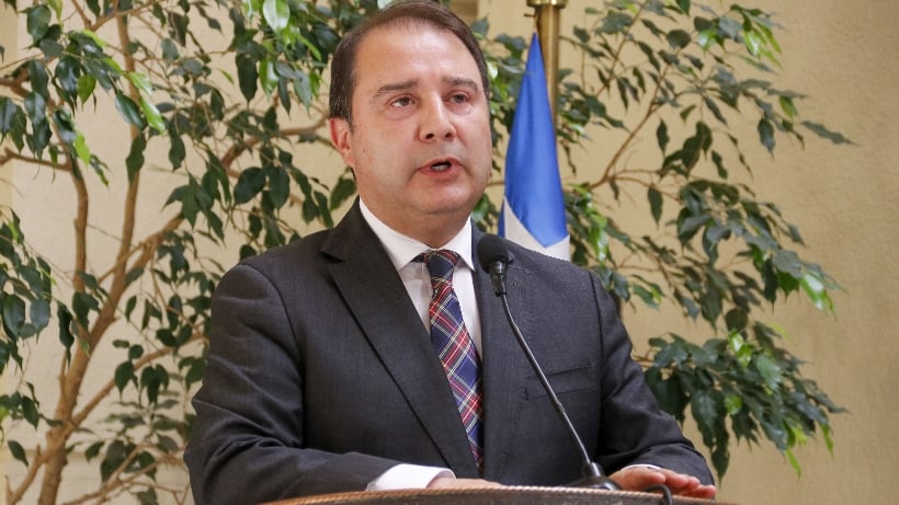 Oposición anunció fiscalización por participación de funcionarios en equipo de Jara tras dichos de Montes
