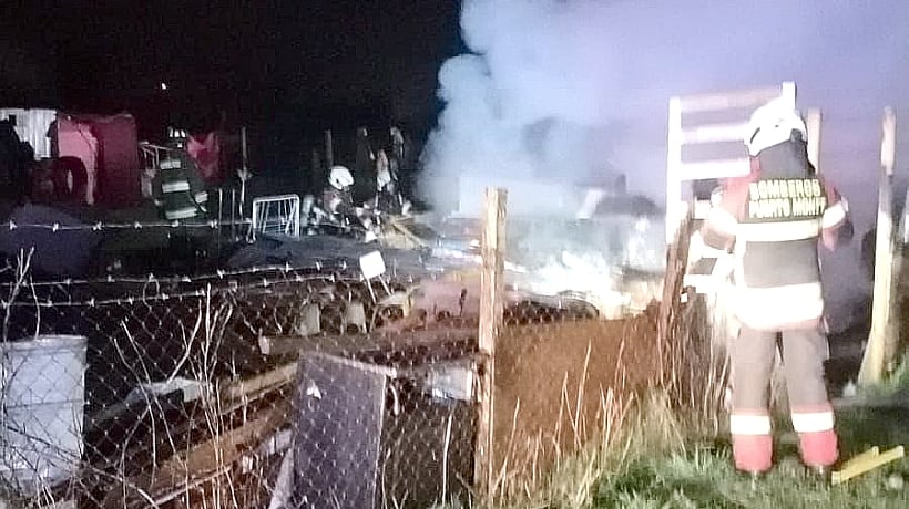 Indagan intencionalidad en incendio en casa del sector Coihuín Bajo de Puerto Montt