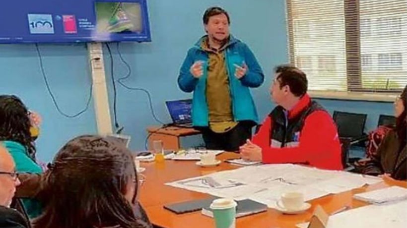 Agrupaciones y autoridades trabajan en proyecto de memorial en Tejas Verdes